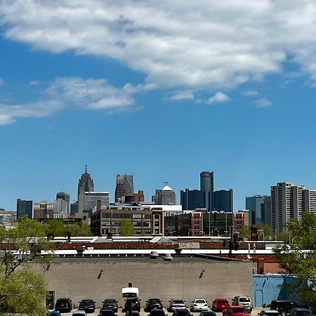 Апартаменты 420 Friendly Skyline View Downtown Loft Free Parking Детройт Экстерьер фото